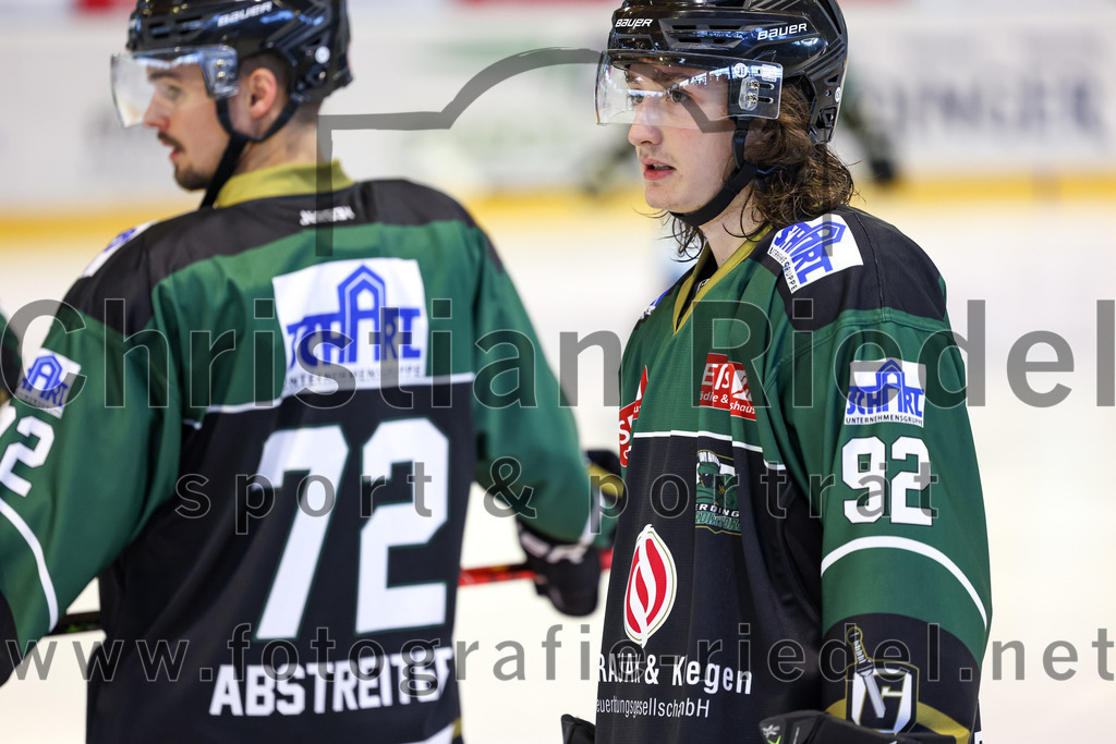 2022-09-25_011_TSV_Erding_gegen_EHC_Klostersee | Erding, Deutschland, 25.09.2022:
Eishockey, Bayernliga 2022 / 2023, Testspiel, TSV Erding gegen EHC Klostersee, Endergebnis: 8:2

Foto: Christian Riedel / fotografie-riedel.net