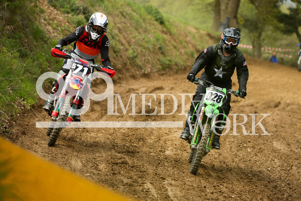 5E6A9990 | 989 MEDIAWORK