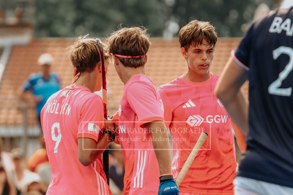 EM_MU18_F_GER-FRA_Lille_bearbeitet (242 von 433) | lanaschraderfotografie - Realisiert mit Pictrs.com