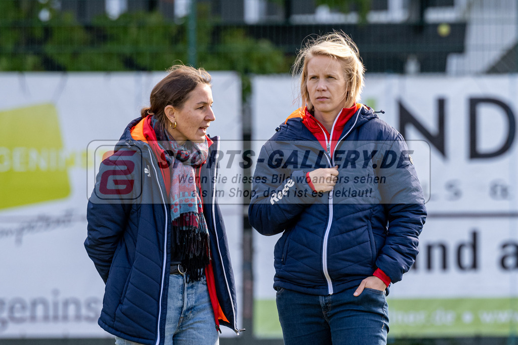 SFE_20231021_0002 | Deutsche Meisterschaft Weibliche U16 Halbfinale Uhlenhorst Mülheim - Berliner HC am 21.10.2023 in Köln (Düsseldorfer Hockeyclub 1905 e.V.), Photo: Stephan Fehrmann 2023 (Sports-Gallery)