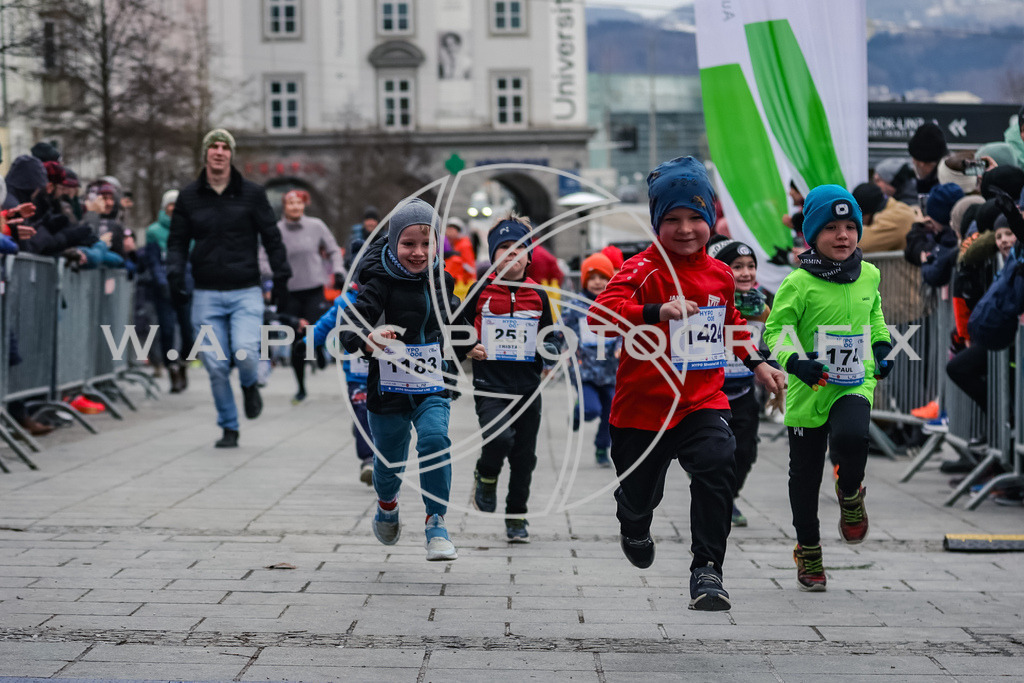 SILVESTERLAUF LINZ 25 | Linz, AUSTRIA, 31. Dezember 25, TRIRUN SILVESTERLAUF LINZ 25 , Image shows: 
Photo: WAPICS / BINDER Manuel
