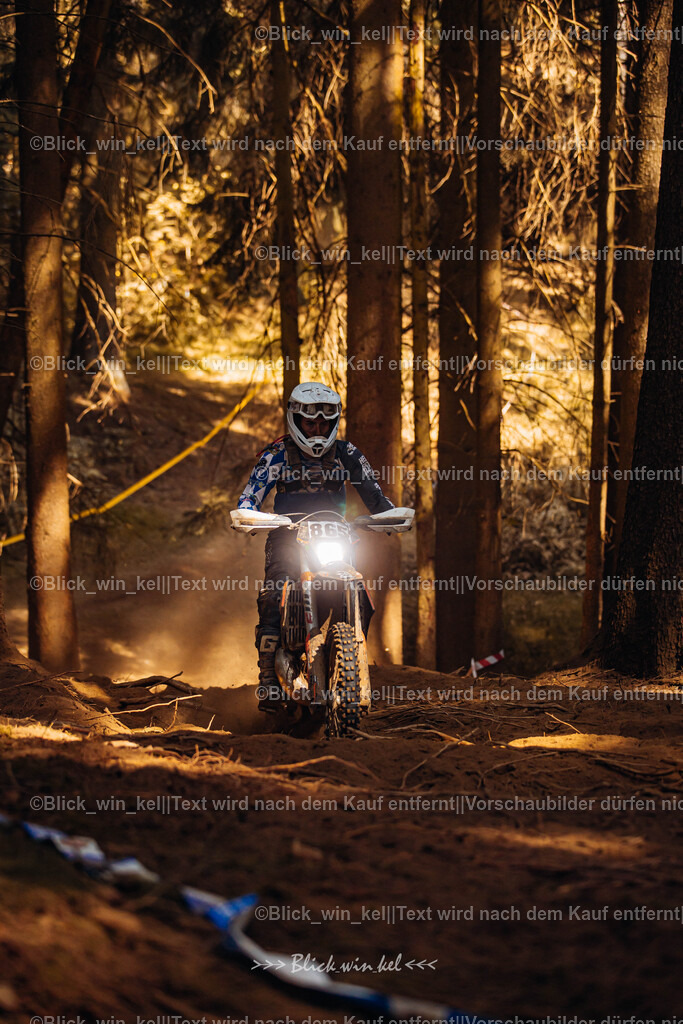 E68A7092 | blick_win_kel