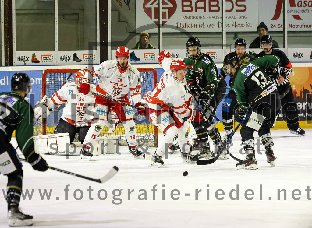 2023-03-14_053_TSV_Erding_gegen_TEV_Miesbach | Erding, Deutschland, 14.03.2023:
Eishockey, Bayernliga Playoffs 2022 / 2023, Halbfinale, TSV Erding gegen TEV Miesbach, Endergebnis: 5:3

Foto: Christian Riedel / fotografie-riedel.net