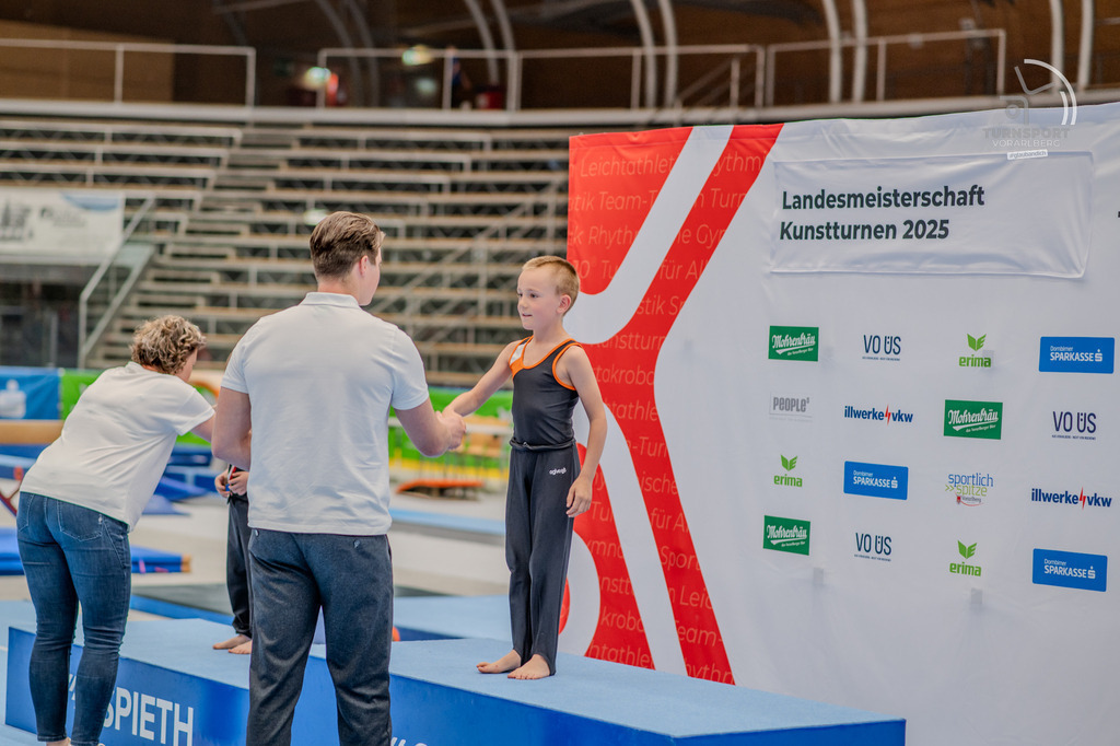 _DSC8650 | "Fussifoto.com – Ihr Ansprechpartner für hochwertige Fotografie! Entdecken Sie kreative Bilder und professionelle Dienstleistungen. Kontaktieren Sie uns für Ihre Projekte!"