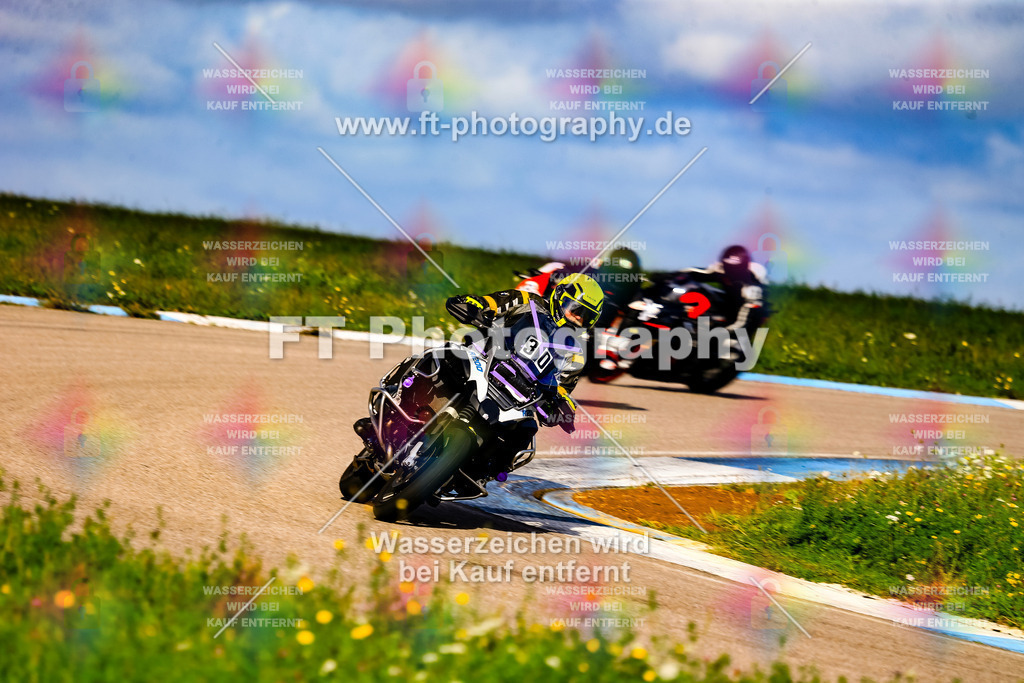 030-4970 | Hier findet Ihr Bilder von Touristenfahrten auf der Nürburgring Nordschleife oder von anderen Veranstaltungen die ich besucht habe. Viel Spass beim Durch Schauen 