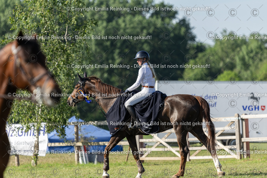 CL5A6373 | Emilia Reinking Fotografie - Realisiert mit Pictrs.com