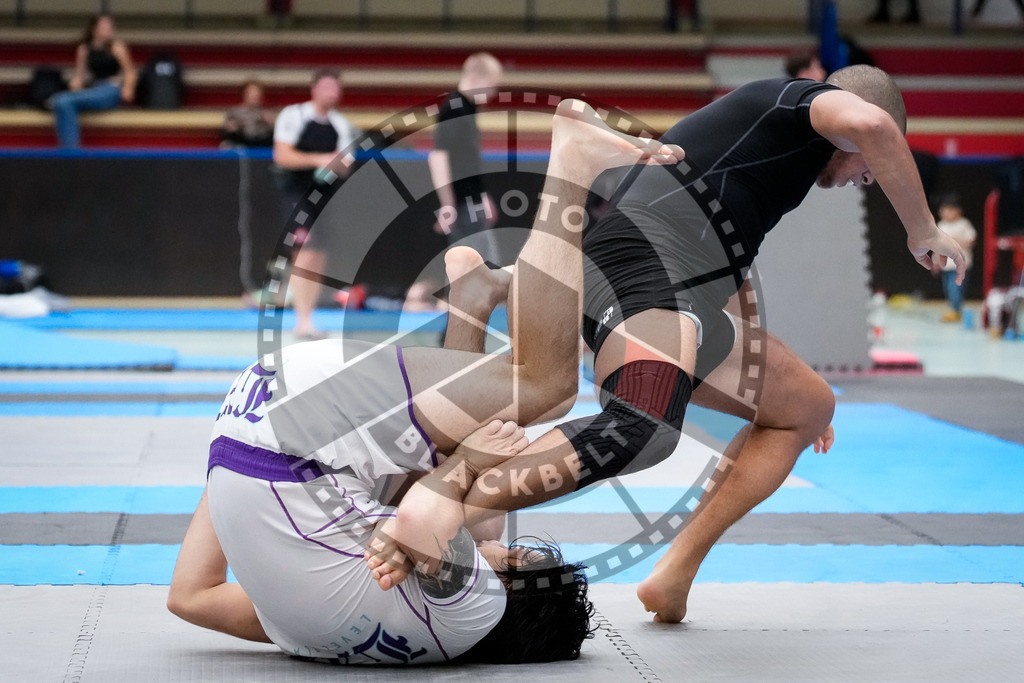 20250920PBB7195 | Athletes compete during the AJP Tour Hamburg International Jiu-Jitsu Championship, on September 20, 2025 in Hamburg, Germany. © Chiara Dazi / photoblackbelt