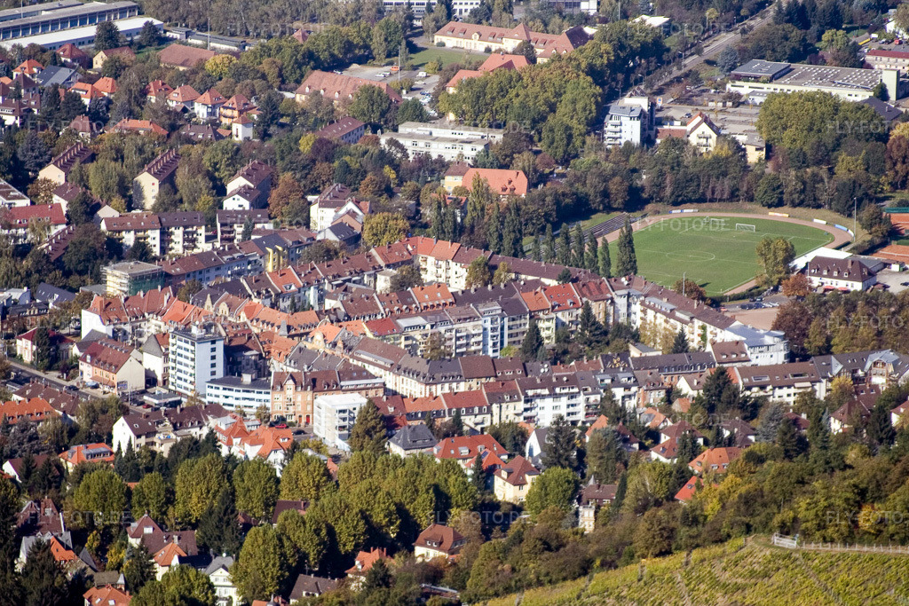 Luftbild: Ortsansicht im Ortsteil Durlach in Karlsruhe im Bundesland Baden-Württemberg in Deutschland. Foto: IMG_8603.jpg vom 14.10.2007 durch Werner Riehm/FLY-FOTO.de