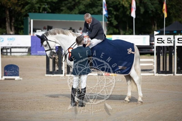 2B4A2175 | pixelfaenger - Realisiert mit Pictrs.com