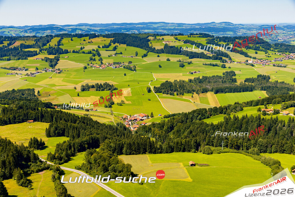 Schöne Luftaufnahme als Geschenk in Kranzegg Rettenberg - Die Luftbildaufnahme wurde 2025 vom UL-Flugzeug heraus erstellt ( keine Drohne ) - Hochauflösende Luftaufnahme -Nicht vergleichbar mit Google Maps oder Satelittenbilder- Die Geschenkidee !Mit Lizenz und Bildrechte bestellbar