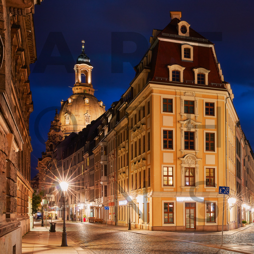 Ein Hans Fineart Original | Entdecke die Kunst von Hans Fineart - Fotografien für dein Zuhause. Verwandle deine Wände mit einzigartigen Kunstwerken und bringe die Schönheit der Welt in dein Leben. Bestelle jetzt und schaffe einen Ort der Inspiration und Eleganz.