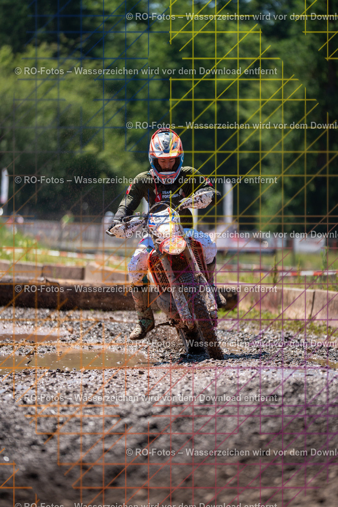 1 Lauf Schlüchtern IGE 2026-517 | Sportfotografie von RO-Fotos: Motorsport, Motocross, Enduro, Laufveranstaltungen und Triathlon. Professionelle Fotos von Sportlern und Events. - Realisiert mit Pictrs.com