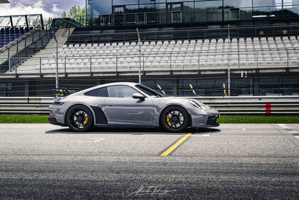 Red Bull Ring 2025 | Entdecken Sie die faszinierende Welt von Alexander Tschuncky Arts: Kreative Fotografie, atemberaubende Automobilkunst und hochwertiger Bilderdruck. Lassen Sie sich inspirieren! - Realisiert mit Pictrs.com