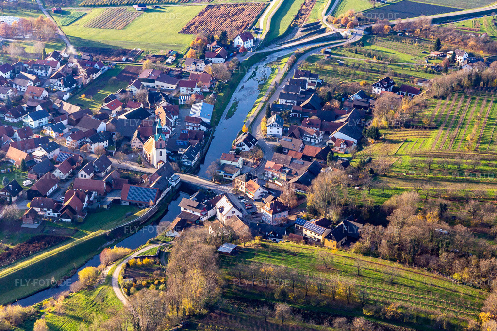 Luftbild: Renchbrücke im Ortsteil Erlach in Renchen im Bundesland Baden-Württemberg in Deutschland. Foto: IMG_119920.jpg vom 30.11.2019 durch Werner Riehm/FLY-FOTO.de
