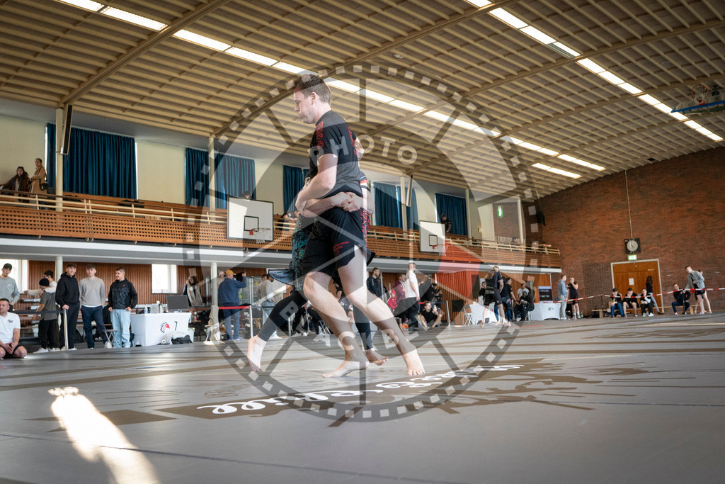 20240309PBB7266 | Fighters compete during the International Luta Livre (ILLCS) Spring Championship in Hannover, Germany, on March 9, 2024.