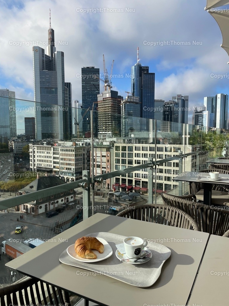 5FF37B22-7CE9-485E-A055-33DE47E91133 | Stadt der Kontraste, Mainhatten,Frankfurt, Architektur
