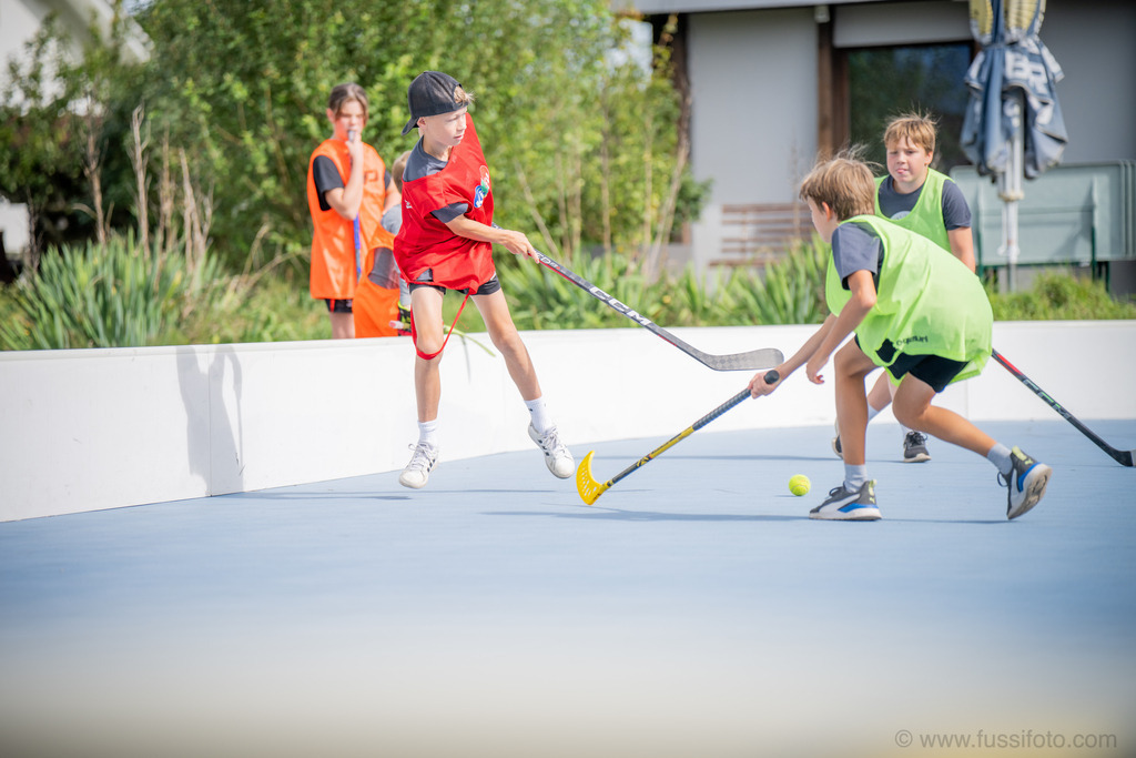 2025-09JP Hockey-Camp-Widnau-1324 | "Fussifoto.com – Ihr Ansprechpartner für hochwertige Fotografie! Entdecken Sie kreative Bilder und professionelle Dienstleistungen. Kontaktieren Sie uns für Ihre Projekte!"