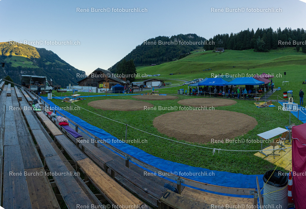 BR_08483-Pano | René Burch leidenschaftlicher Fotograf aus Kerns in Obwalden.  Hier finden sie Sport, Landschaft und Natur Fotografie.
 - Realisiert mit Pictrs.com