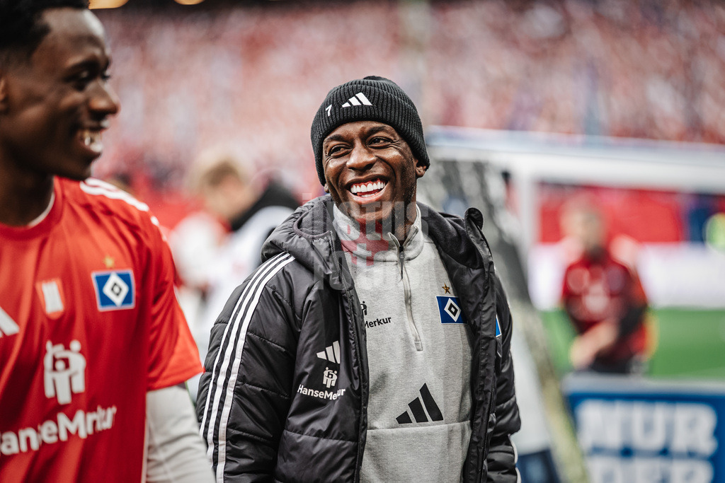 Fußball | Männer | Saison 2025/2026 | 1. Fußball-Bundesliga | 31. Spieltag | Hamburger SV vs. TSG Hoffenheim | 25.04.2026 | Jean-Luc Dompe (#7, HSV) auf dem Weg in die Kabine