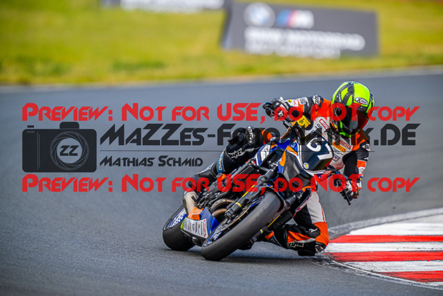 MaZZes_FotoMatrix_220521_9511 | Fotograf Mathias Schmid
Sportfotograf,
Eventfotograf,
Hochzeitsfotograf,
Portraitfotograf