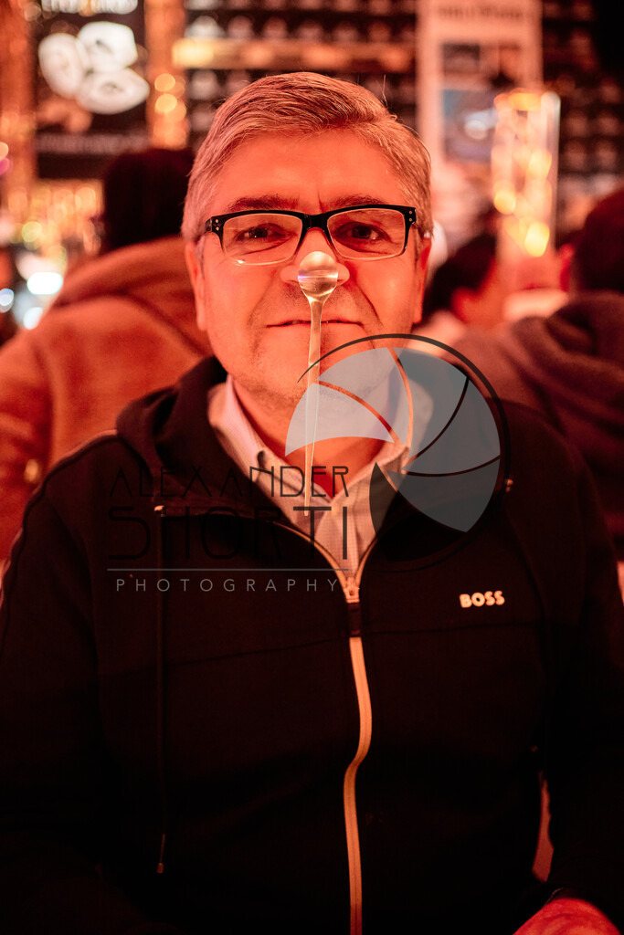 048_RC_OMEE_2025_06Gaeste_DRH08869 | alexandershorti - Realisiert mit Pictrs.com