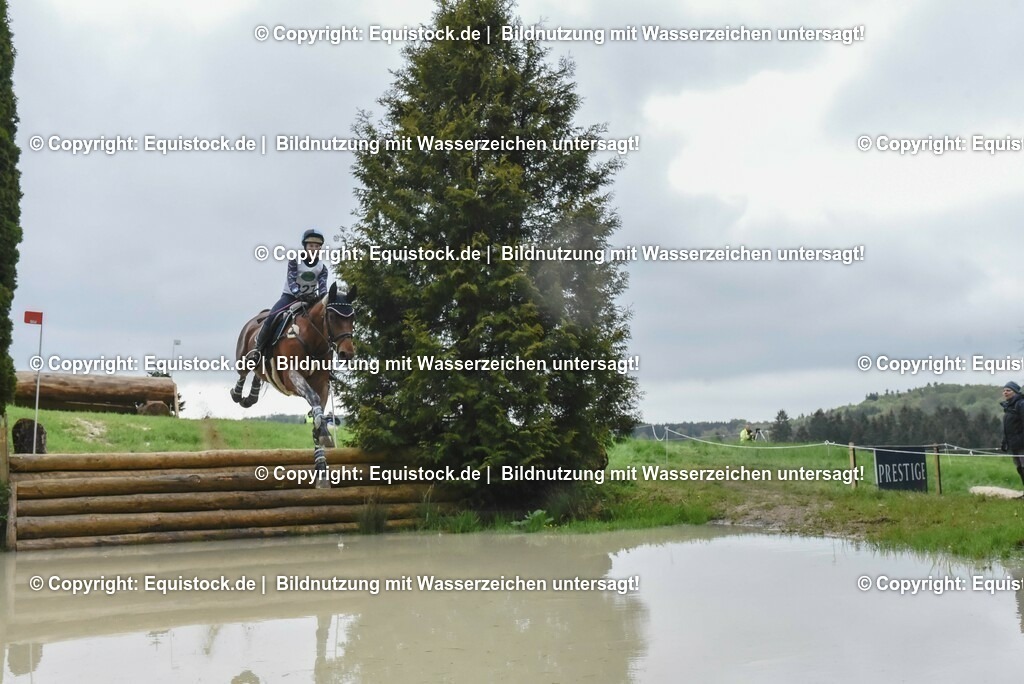 20230513_CCI2_Section2_Gelände_0403 | equistock