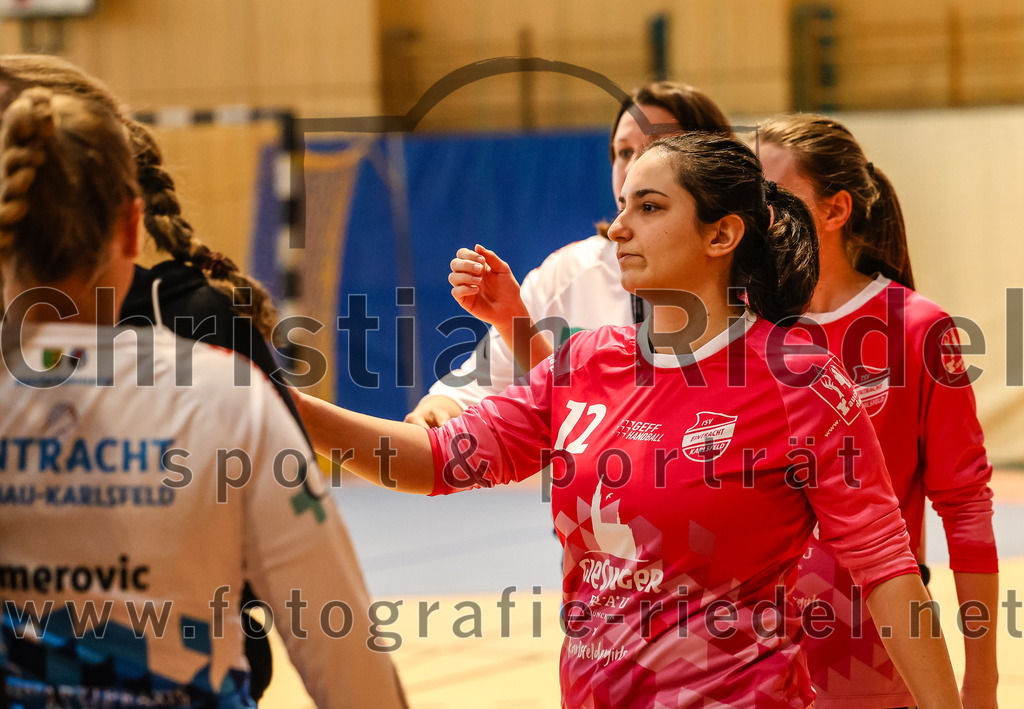 2024-03-09_055_SpVgg_Altenerding_gegen_Eintracht_Dachau-Karlsfeld | Erding, Deutschland, 09.03.2024:
Handball, Bezirksoberliga Frauen Altbayern 2023 / 2024, 17. Spieltag, SpVgg Altenerding gegen Eintracht Dachau-Karlsfeld, Endergebnis: 26:25

Simona Maiolo (TSV Eintracht Karlsfeld, #12)

Foto: Christian Riedel / fotografie-riedel.net
