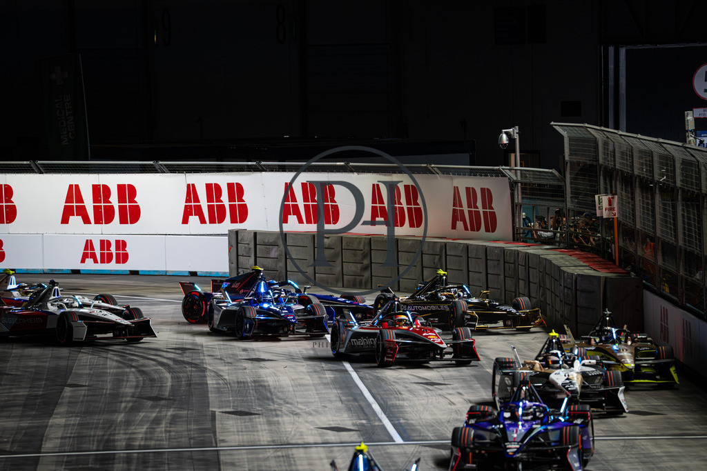 Formel E E-Prix London 2025 | ABB FIA Formula E Championship 2024/25 – Season finale in London, ExCeL London - Realisiert mit Pictrs.com