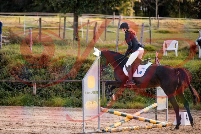 2026_10_03_Siefer-Hof_145922_Z81_41516228 | Professionelle Reitsport-, Turnier- und Eventfotografie von Robert Broda. Galerien mit ausgewählten und bearbeiteten Bildern direkt online ansehen und bestellen.