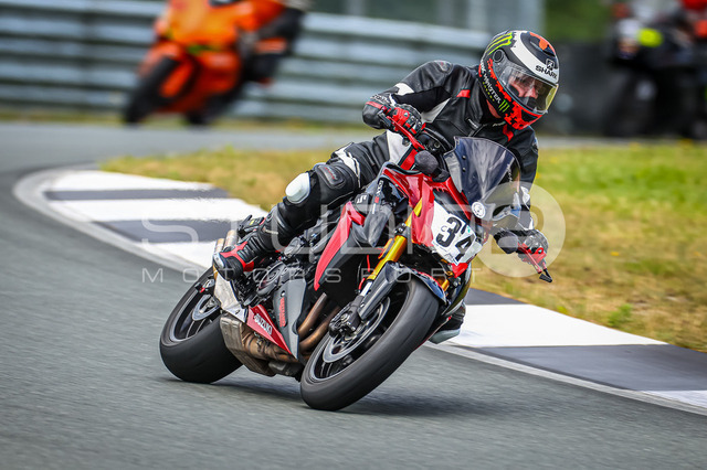 0034-260605BB-021_34 | Deine Full-Service-Agentur für ✔️Videoproduktionen und ✔️Motorsportfotografie Jetzt Angebot anfragen!