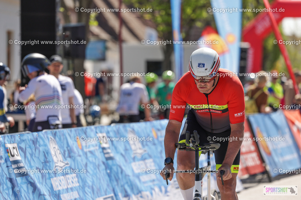 VJ__5029 | Neusiedlersee Radmarathon 2026@sportshot_your_pictrs #yourpictures#roadtowm2029 #nrm #neusiedlerseeradmarathon #neusiedlersee #neusiedlerseetourismus #burgenland #mörbisch #nrm26 #burgenlandtourismus #voglundco #poweredbyburgenlandtourismus #radsport #rad #marathon #ucigranfondo #visitburgenland #ucigranfondoworldseries