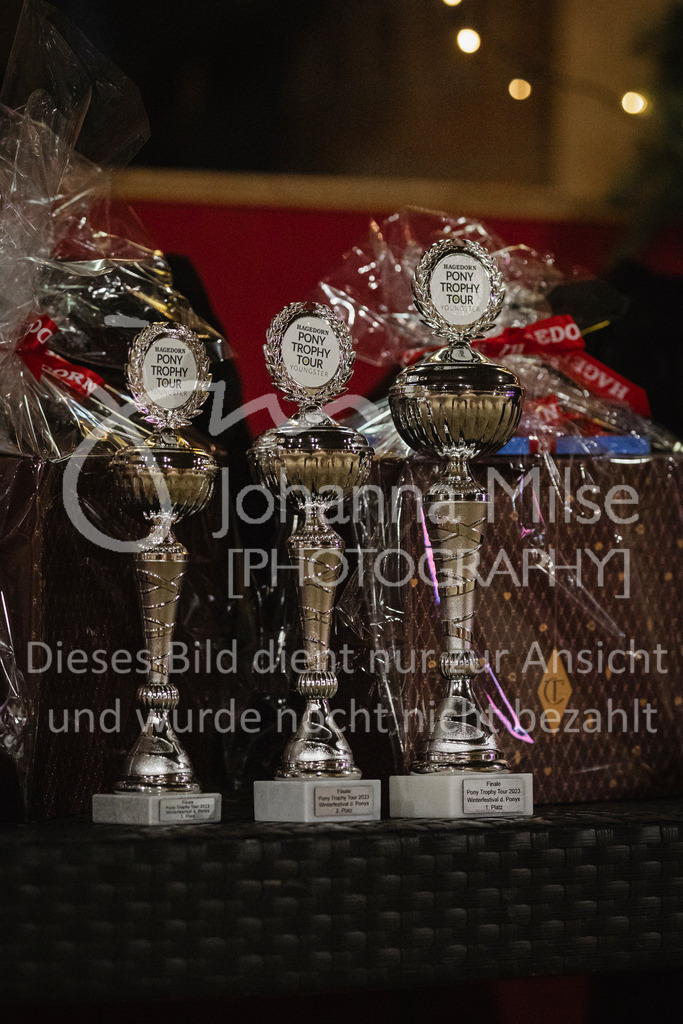 231118_PonyTrophy-299 | Deine schönsten Turniermomente als professionelle Fotos! Entdecke hochwertige Pferdesport-Fotografie im Online-Shop. Jetzt Fotos finden & bestellen!