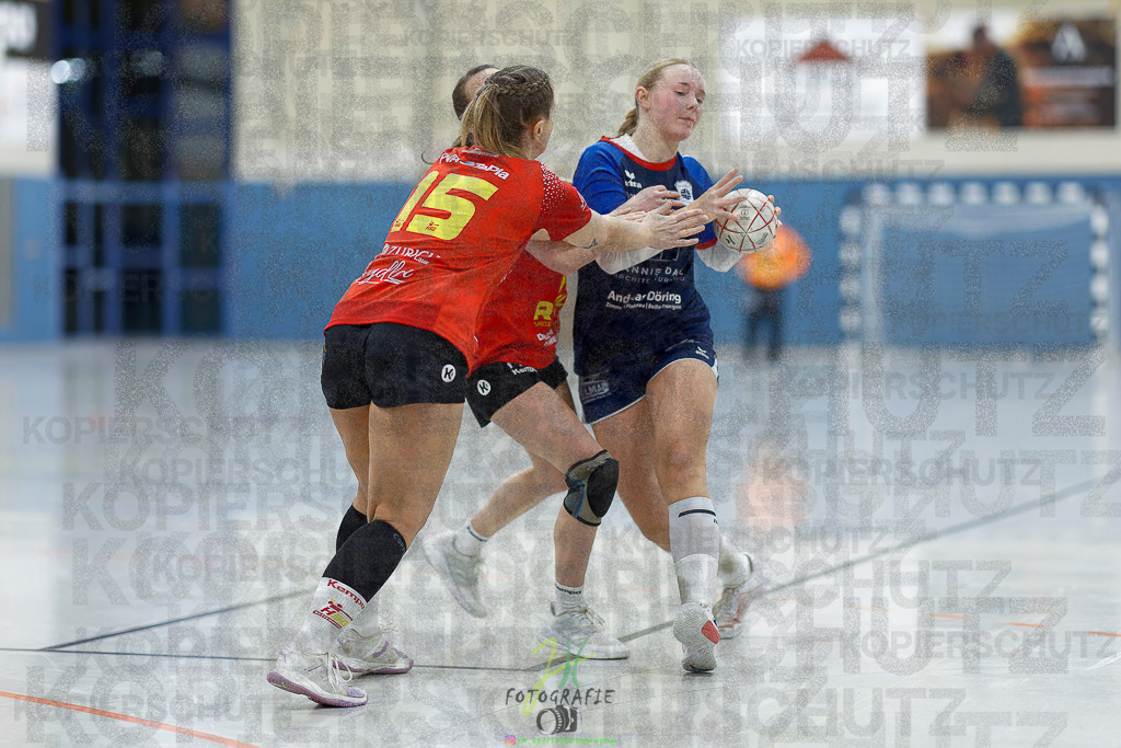 Frauen Regionalliga (HHV); HSG Wettenberg - TV Hüttenberg | Frauen Regionalliga (HHV); HSG Wettenberg - TV Hüttenberg am 06.12.2025 in Launsbach (Wettenberg) (Halle GS Launsbach (Wettenberg))Photo © 2025 - Jörg Heinrich - Realisiert mit Pictrs.com