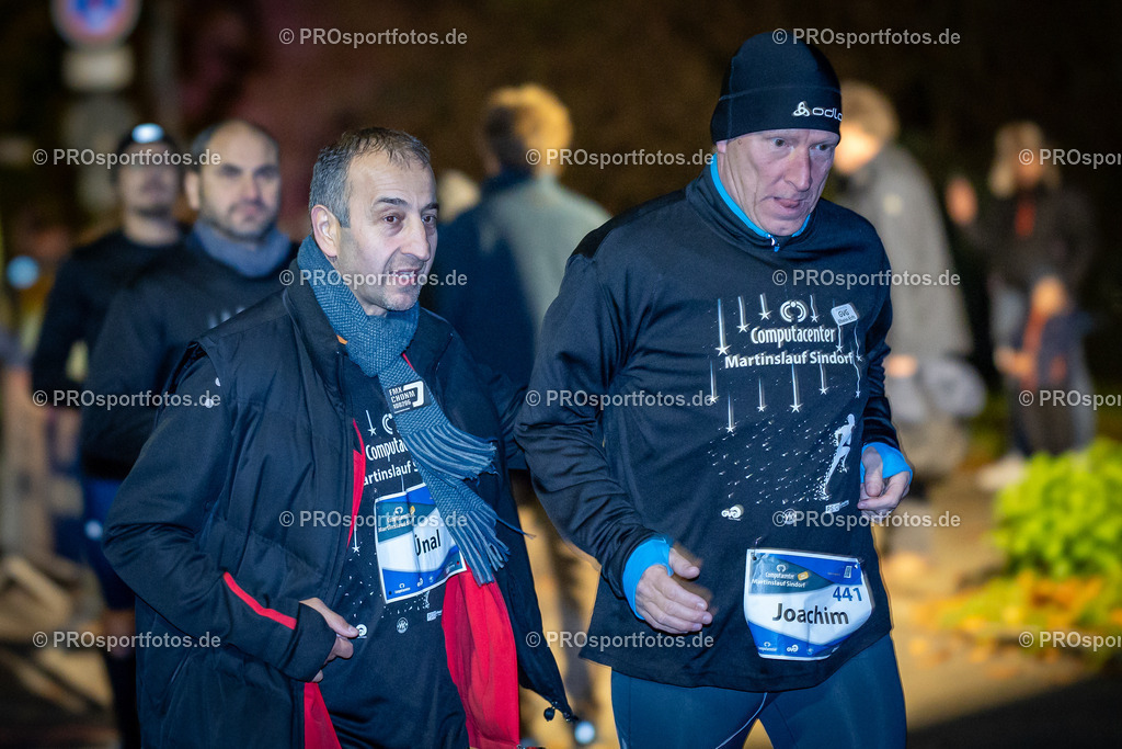 Martinslauf Sindorf 2023 in Kerpen-Sindorf, 09.11.2023 | Impressionen vom Martinslauf Sindorf 2023 am 09.11.2023 in Kerpen-Sindorf (Nordrhein-Westfalen).