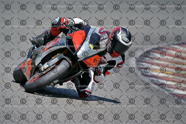 25bt04-0928 | markuskiefer.com - Realisiert mit Pictrs.com