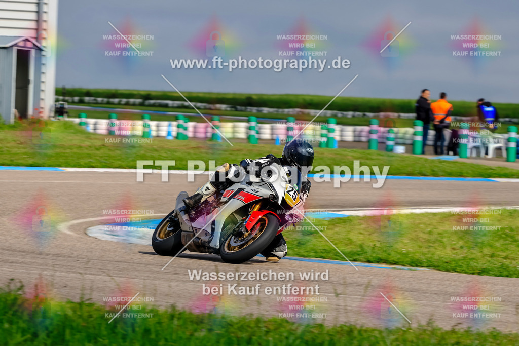 MotoTeam-8268 | Hier findet Ihr Bilder von Touristenfahrten auf der Nürburgring Nordschleife oder von anderen Veranstaltungen die ich besucht habe. Viel Spass beim Durch Schauen 