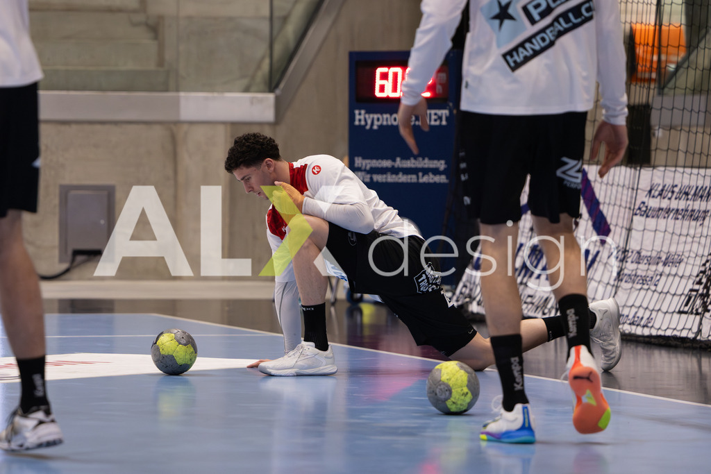 Handballen I Herren I Saison 2025-2026 I Quickline Handball League 2026 | Men I 18. Spieltag I Pfade Winterthur - Kadetten Schaffhausen I 20.12.2025 | Hochwertige Sportfotos kaufen & lizenzieren für Medien, Vereine, Agenturen & Sportler:innen. Entdecke professionelle Sportfotografie im Bildshop von Alexander Franzen. - Realisiert mit Pictrs.com