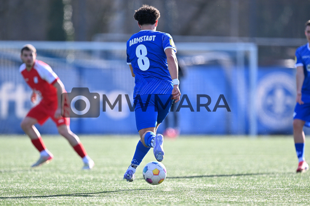 250305_EP__1137 | MWMARA - Realisiert mit Pictrs.com