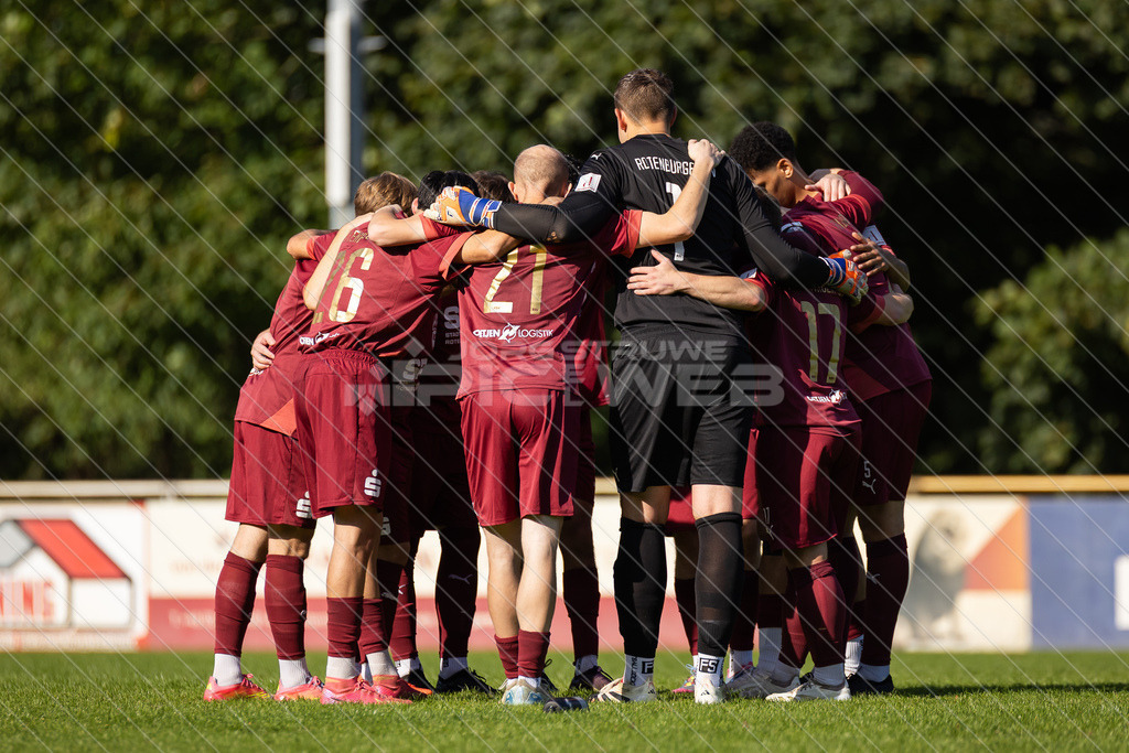 20250928_Picselweb-Fotografie_1R3_1253 | Spielszenen aus dem Spiel VfL Güldenstern Stade - Rotenburger SV. Ergebnis 0:3 - Realisiert mit Pictrs.com