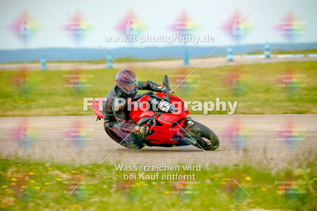 _MOT1295 | Hier findet Ihr Bilder von Touristenfahrten auf der Nürburgring Nordschleife oder von anderen Veranstaltungen die ich besucht habe. Viel Spass beim Durch Schauen 