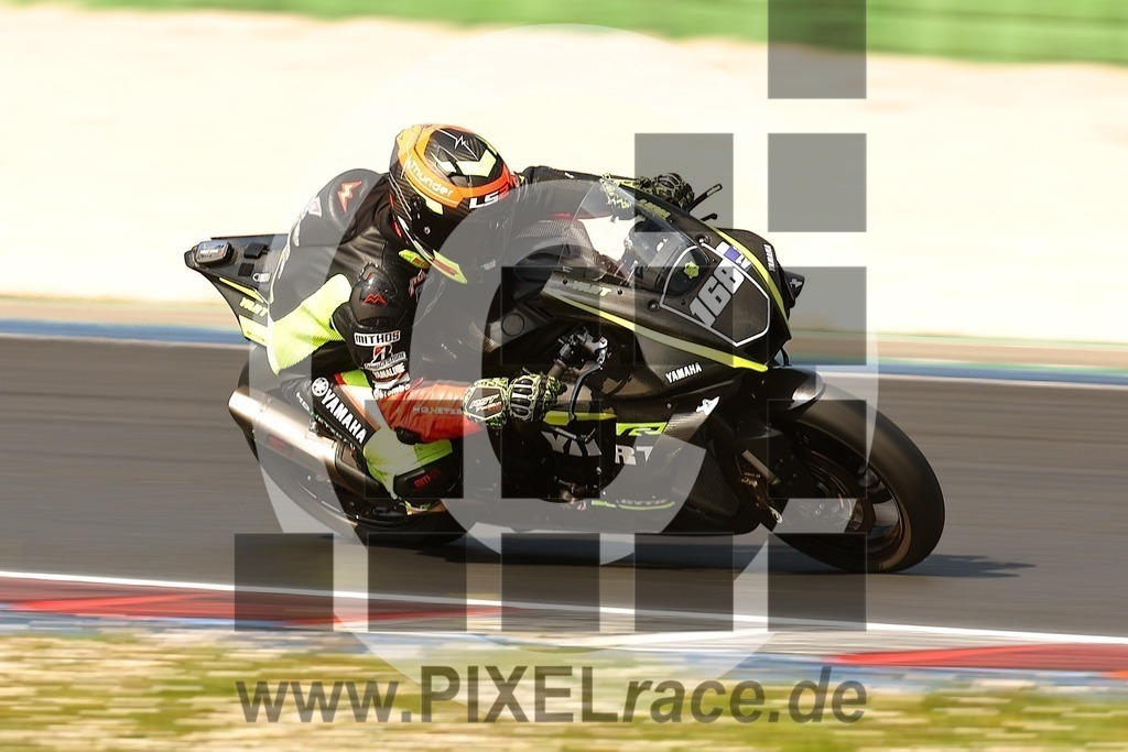 0168-20260403_03541 | Schöne Erinnerungen an spannende Momente - das festzuhalten ist unser Job. PIXELrace.de ist seit 2003 auf den Rennstrecken Europas unterwegs um die Action draußen beim Fahren und die wunderbare Stimmung imm Fahrerlager für euch einzufangen.