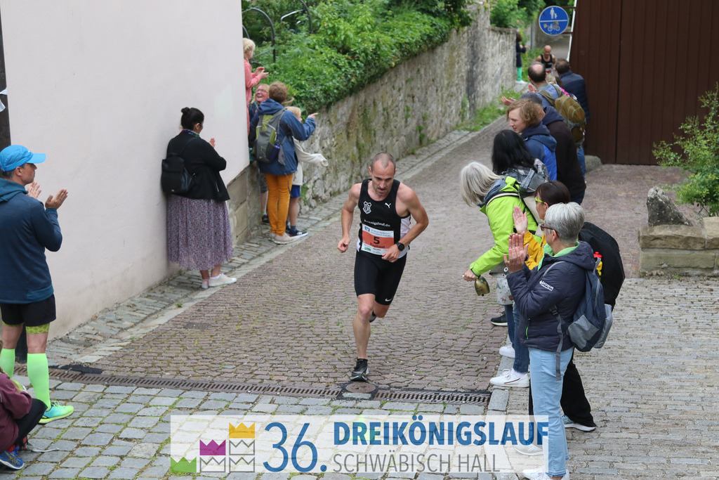 VR Bank Hauptlauf 10km | 3königslauf 2022 VR Bank Hauptlauf - Realisiert mit Pictrs.com