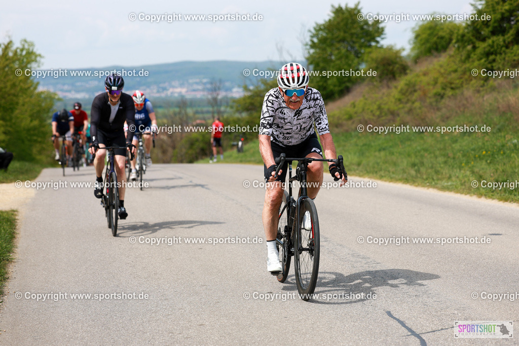 156_AR6_1097 | Neusiedlersee Radmarathon 2026@sportshot_your_pictrs #yourpictures#roadtowm2029 #nrm #neusiedlerseeradmarathon #neusiedlersee #neusiedlerseetourismus #burgenland #mörbisch #nrm26 #burgenlandtourismus #voglundco #poweredbyburgenlandtourismus #radsport #rad #marathon #ucigranfondo #visitburgenland #ucigranfondoworldseries