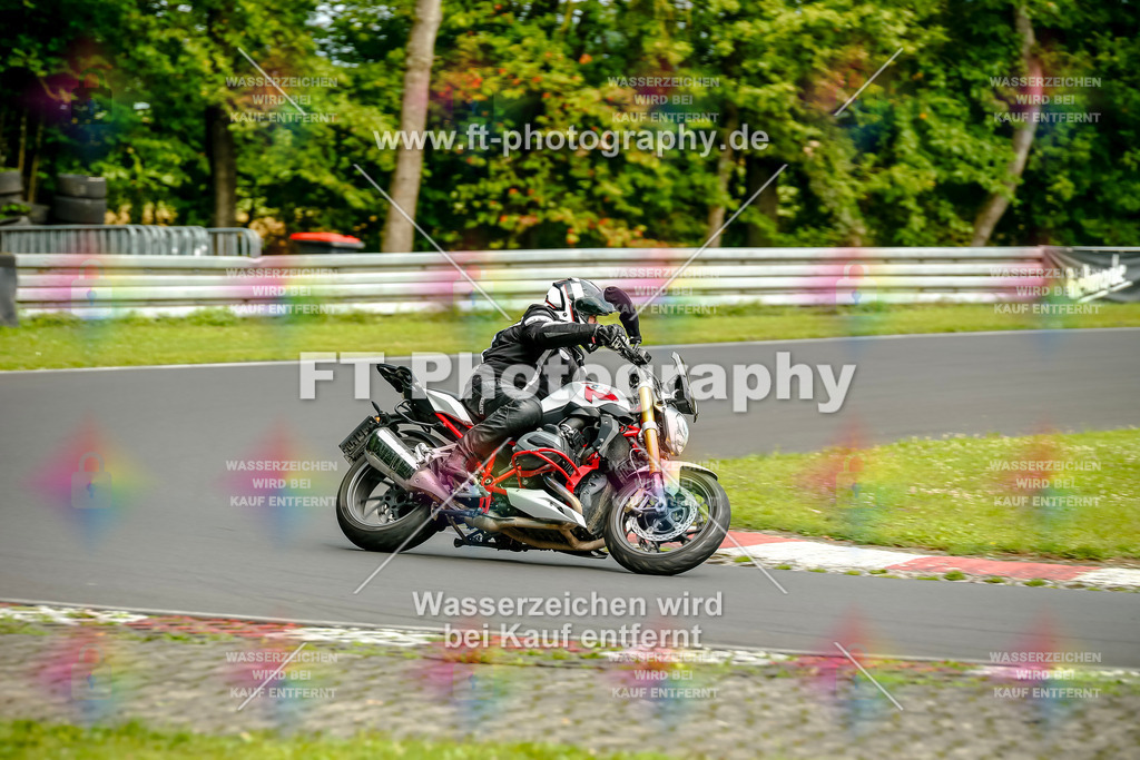 VBK-4330 | Hier findet Ihr Bilder von Touristenfahrten auf der Nürburgring Nordschleife oder von anderen Veranstaltungen die ich besucht habe. Viel Spass beim Durch Schauen 