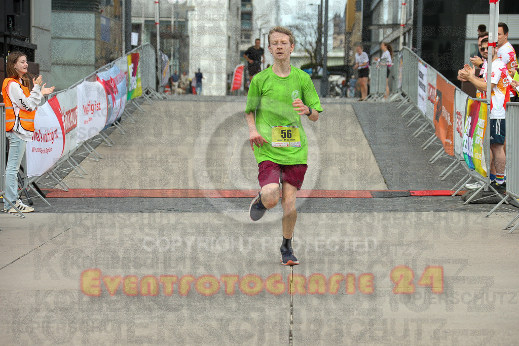 250920_1317_EX1_3971 | Sportfotografie im Rhein-Sieg Kreis, Köln, Bonn, NRW, Rheinland Pfalz, Hessen, etc. Unser Tätigkeitsfeld umfasst den Laufsport vom Volkslauf über den Marathon, Duathlon, Triathon bis zum Ultralauf wie Kölnpfad Ultra oder Schindertrail.