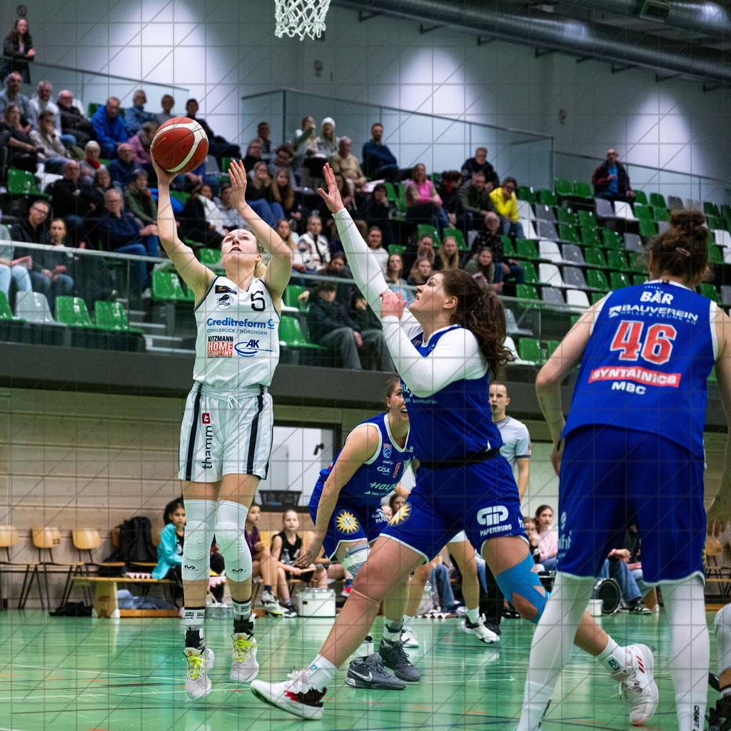 DBBL POKAL 1/8-Finale 24/25 | 04.12..2024 | BBC OS vs. SYNTAINICS MBC Halle | DBBL POKAL 1/8-Finale 24/25 | 04.12..2024 | BBC OS vs. SYNTAINICS MBC Halle - - - - - CREDIT, www.bullenfotos.de, Martin König, Hörner Weg 40, D-49078 Osnabrück, +4917663732967, Nutzung und Weitergabe nur zu den vereinbarten Zwecken. Presseanfragen an Urheber. Alle Rechte beim Urheber. - - - - - - Realisiert mit Pictrs.com