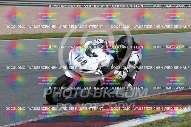 2016-07-01-PBK-3190 | Sportfotografie; SlowMotion; Video; Rennstrecke; Hafeneger; RSE; Speer; Trackday; Motorsportarena; Hockenheimring; Brno; Most; Barcelona; Valencia, Benny; Kaetzmer;