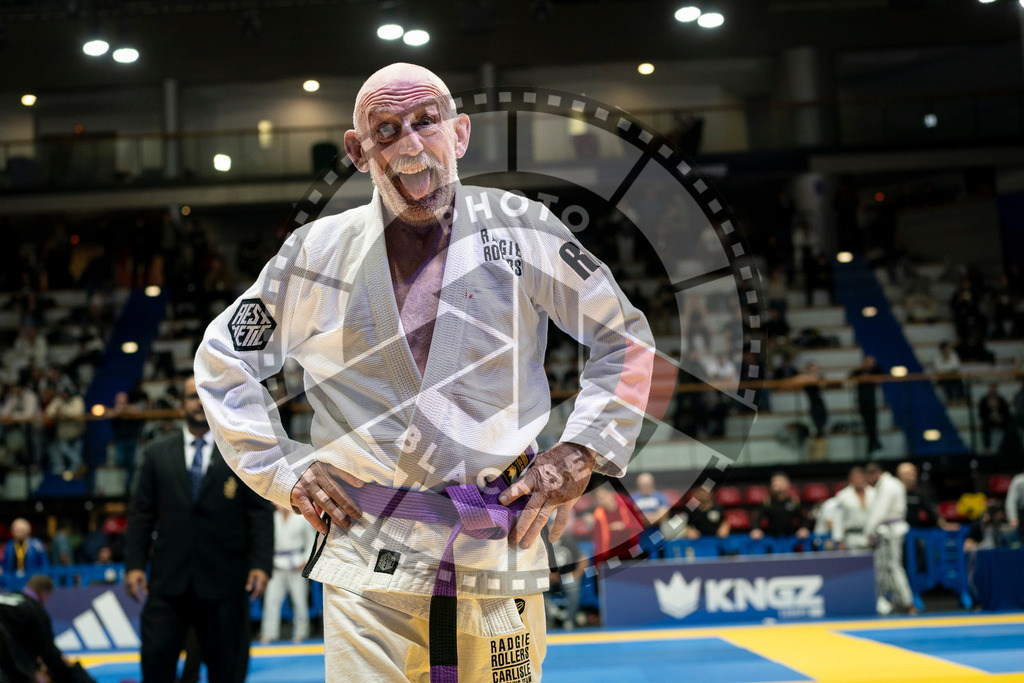 20240125PBB02598 | Fighters compete during the sixth day of the Brazilian Jiu-jitsu European Championship of the IBJJF in Paris, France, on January 25, 2024.