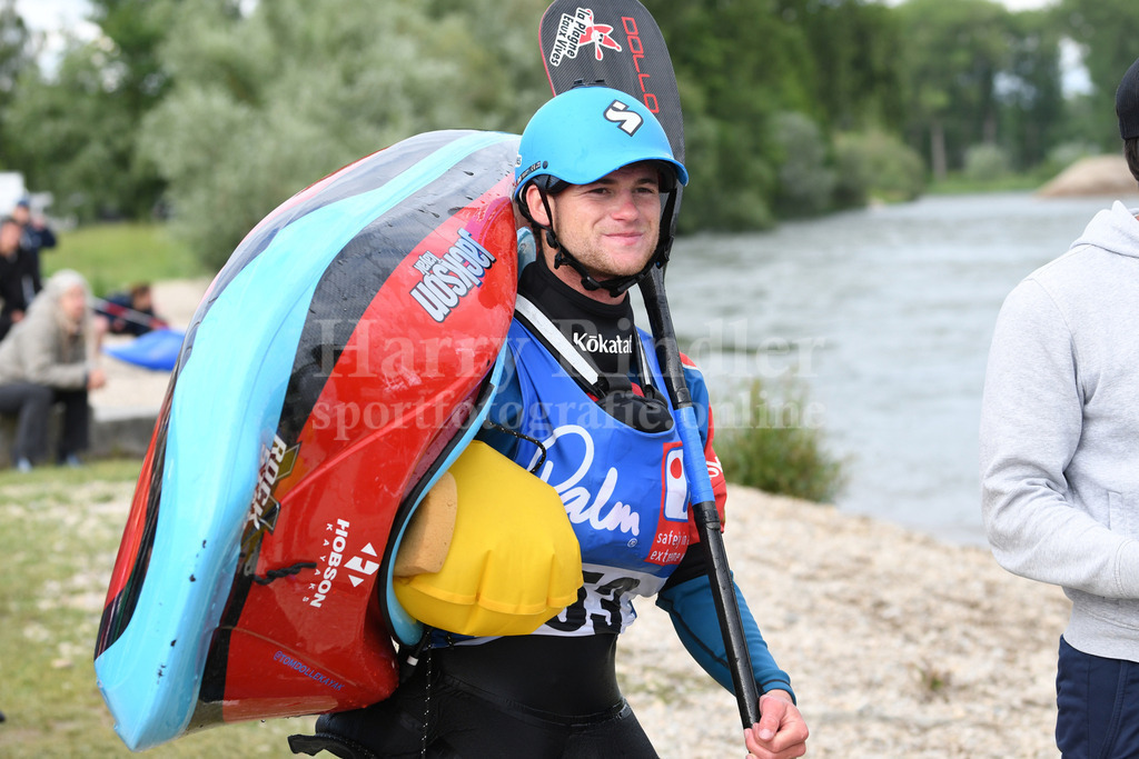 ICF CANOE FREESTYLE WORLD CUP 1 / PLATTLING | 2024 ICF CANOE FREESTYLE WORLD CUP 1 / PLATTLINGMen's Kayak Surface Final Tom DOLLE (France) #53 - Realisiert mit Pictrs.com