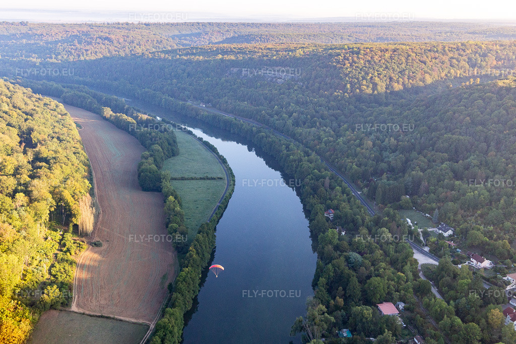 Vue aérienne: Moselle à Sexey-aux-Forges dans le département Meurthe et Moselle, France. Photo: IMG_118084.jpg prise le 15/09/2019 par Werner Riehm/FLY-FOTO.eu – Résolution de l'original: 4919 x 3279 px